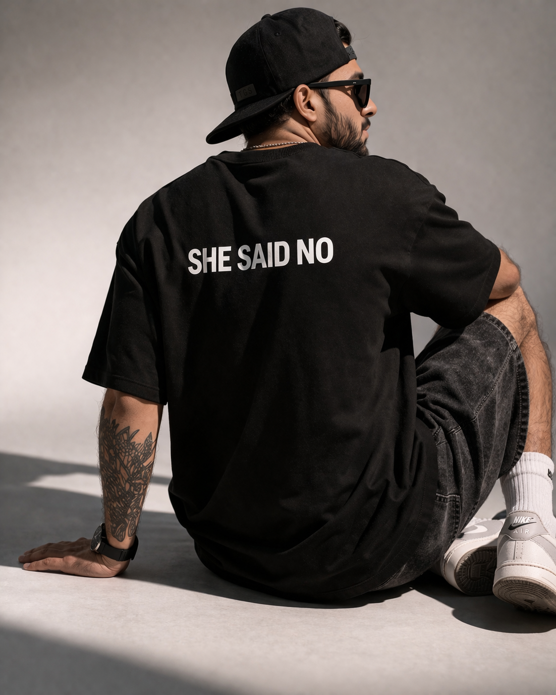 Good Husband Tee Black