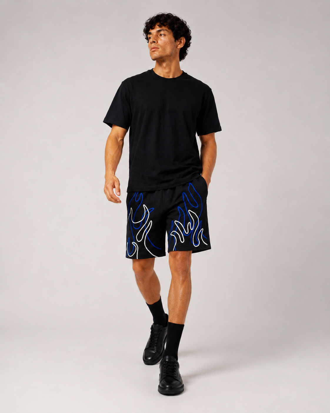 Studio Fireline Shorts – Black / Royal Blue