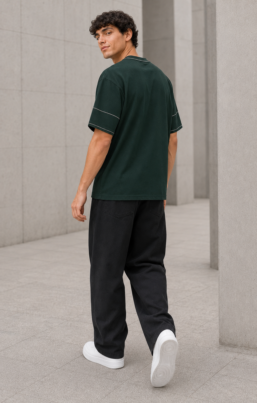 Studio Trace Tee – Dark Green