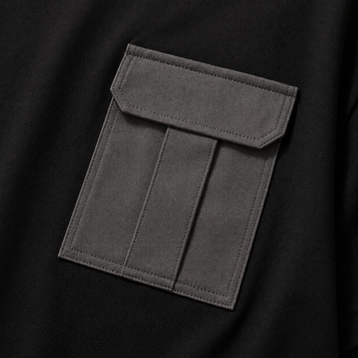 Utility Pocket Tee Black