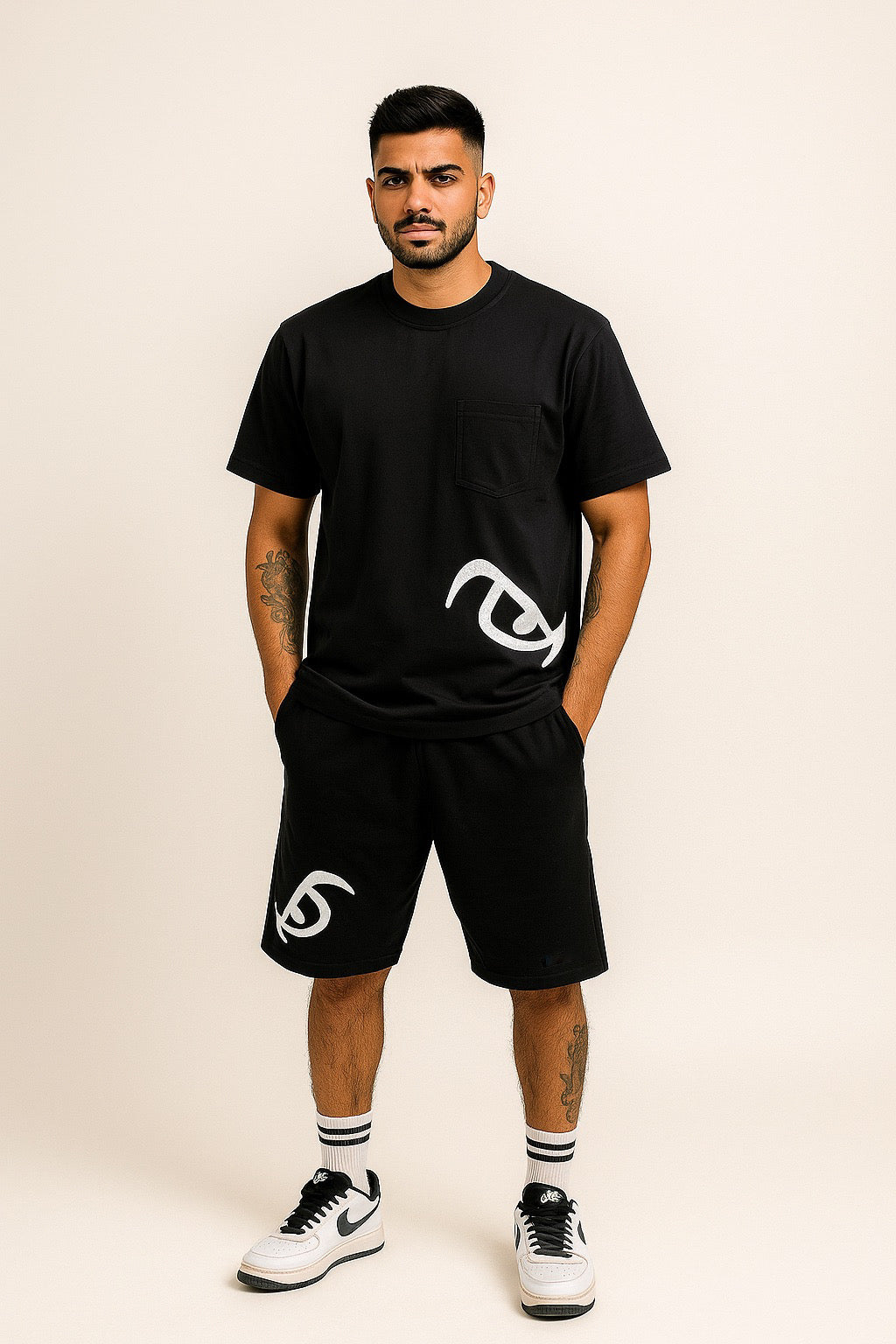 Eyes Detailed Tee